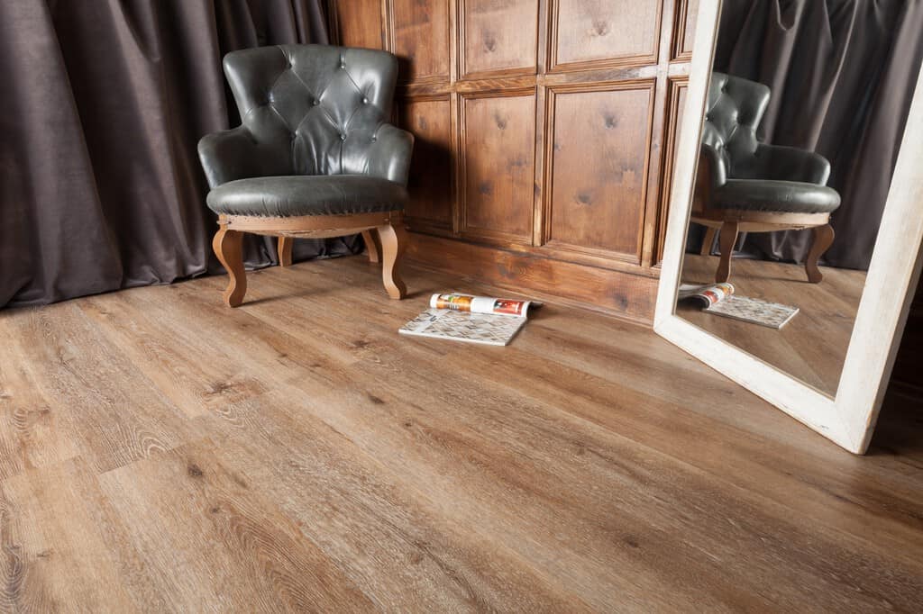 AF6042_int