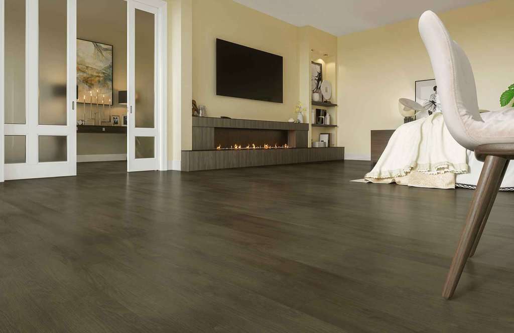 Кварцевый ламинат Home Expert Natural 2178-04 Орех Классический